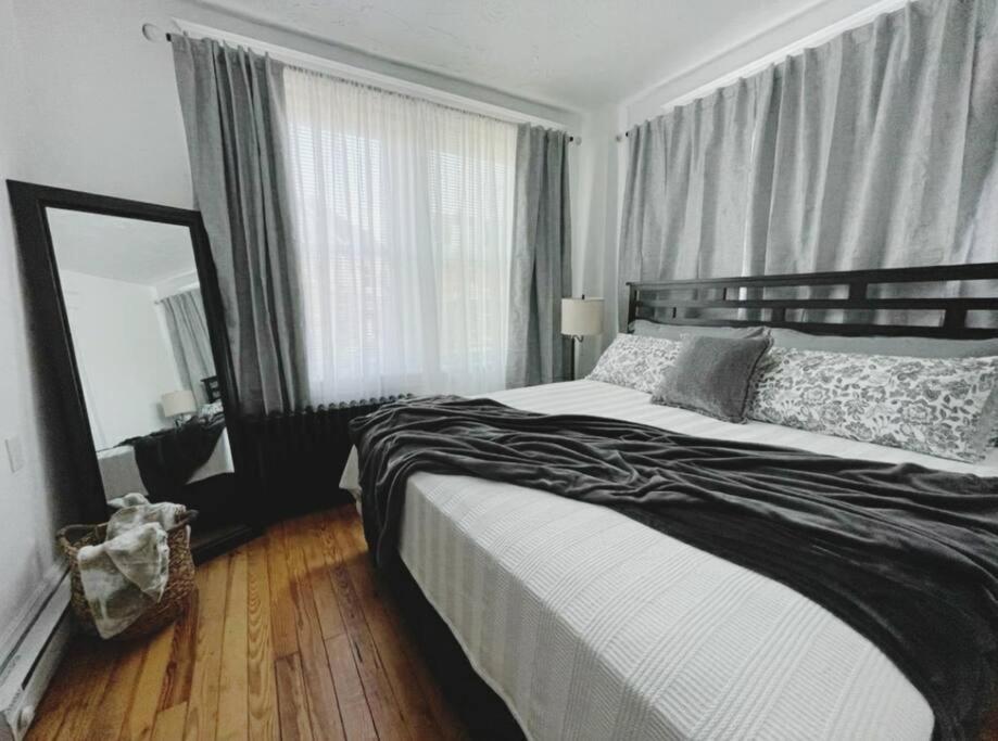 Lovely 2Br W Office Space - King Bed & Alexa Lejlighed Pittsburgh Eksteriør billede