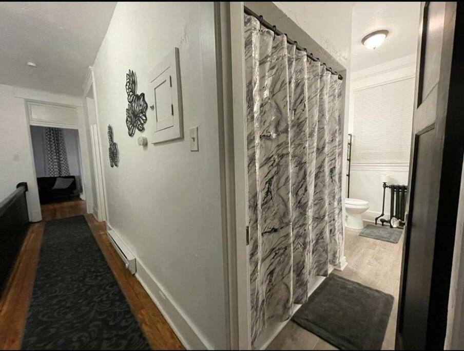 Lovely 2Br W Office Space - King Bed & Alexa Lejlighed Pittsburgh Eksteriør billede